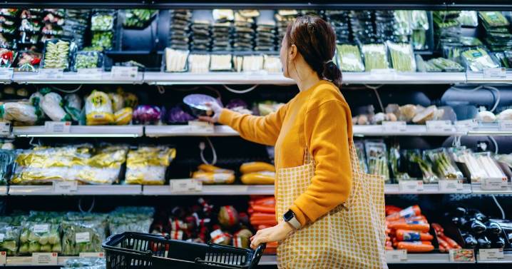 Brits can 'save nearly £500' with supermarket freebies from Tesco, Morrisons and Asda 