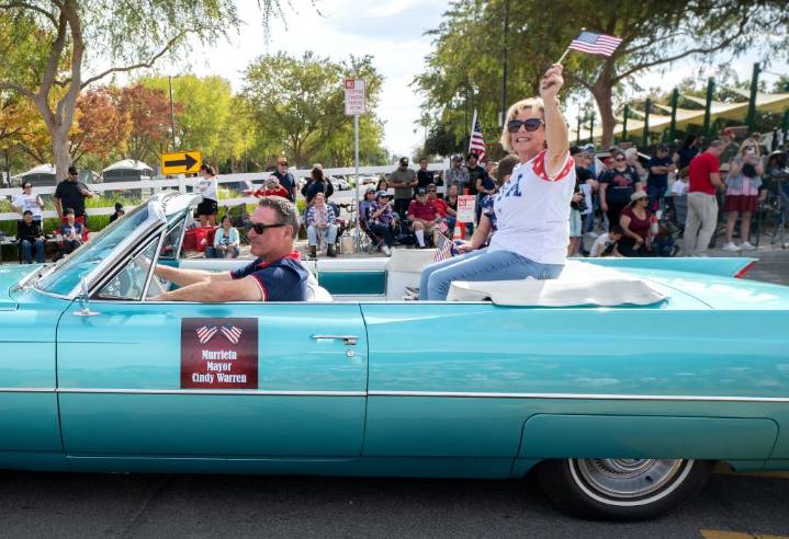 Murrieta parade marks Veterans Day