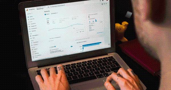 Google Analytics Adds Cross-Channel Budgeting Tools for Marketers