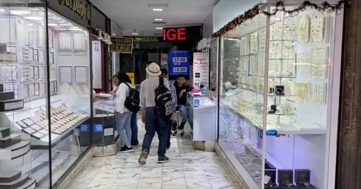 Joyeros del Centro Histórico de CDMX piden fin a la política de "abrazos, no balazos"