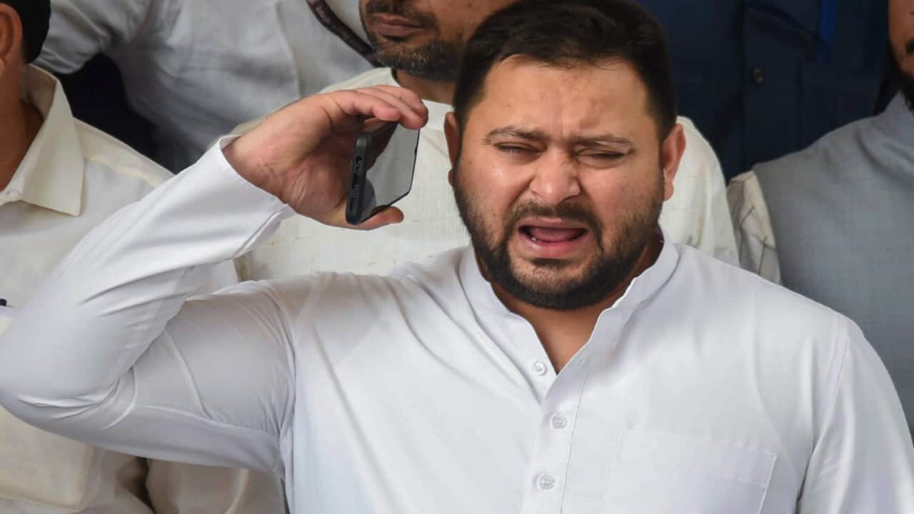 Bihar Exit Polls 2025: Massive setback for Tejashwi Yadav's RJD, Mahagathbandhan predicted to win 75