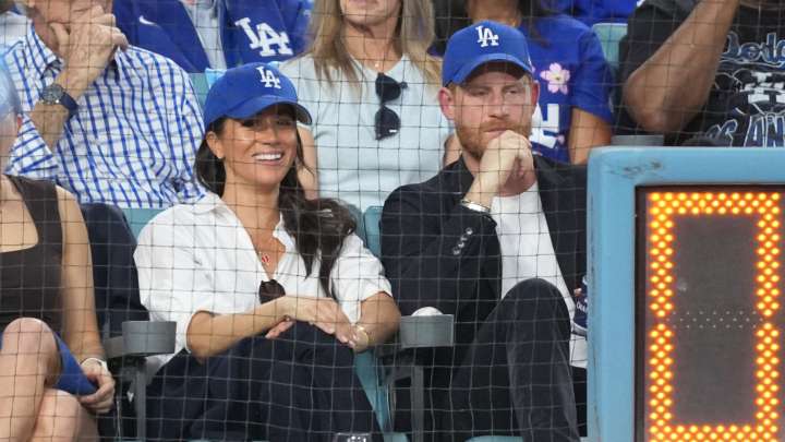 Prince Harry apologizes for wearing Dodgers hat at World Series