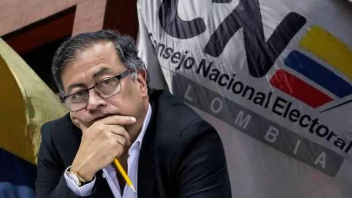 Atención: CNE sancionó a la campaña presidencial de Petro por violación de topes
