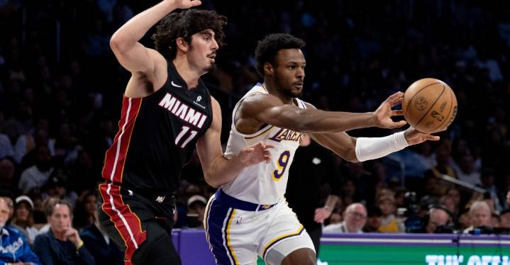 JJ Redick praises Bronny James for making one of the plays of the game vs. Heat