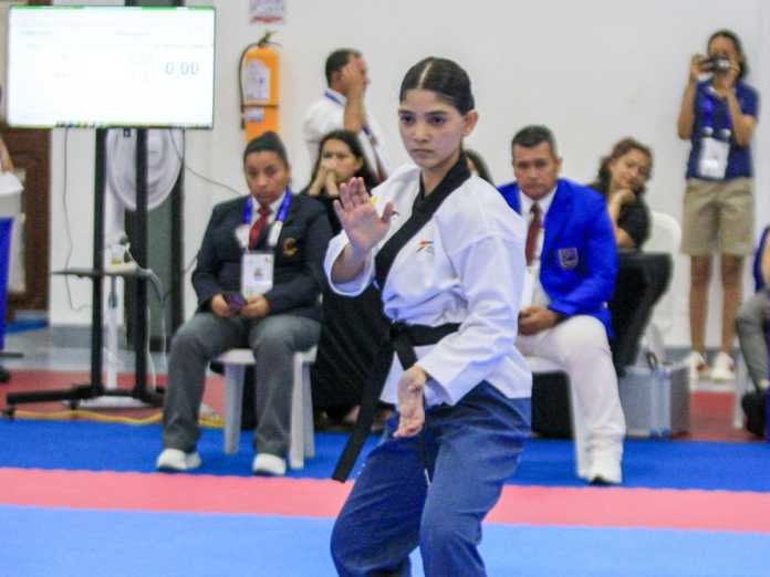Taekwondo se alzó con seis preseas en Córdoba
