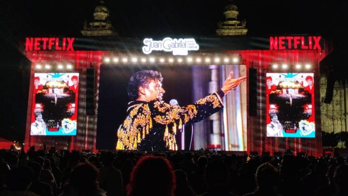 Hijos de Juan Gabriel asistieron al concierto