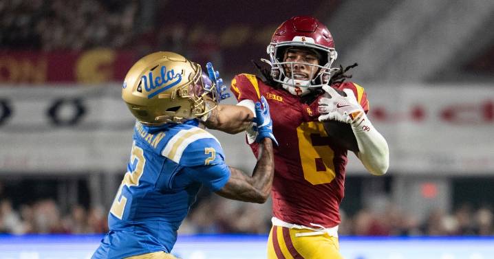 Makai Lemon catches big TD pass after benching, and No. 19 USC races past rival UCLA 29