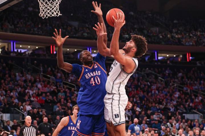 Top 25 roundup: No. 5 Duke downs No. 24 Kansas in New York