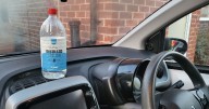 Drivers urged to put white vinegar in cars