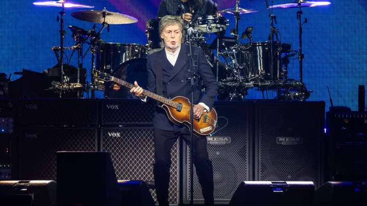 Paul McCartney breaks out Wings classic for first time in 8 years