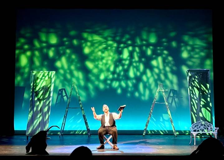 'Sunday in the Park' is a fine time to think about art