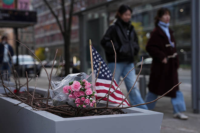 Trump pauses all asylum applications, halts visas for Afghans