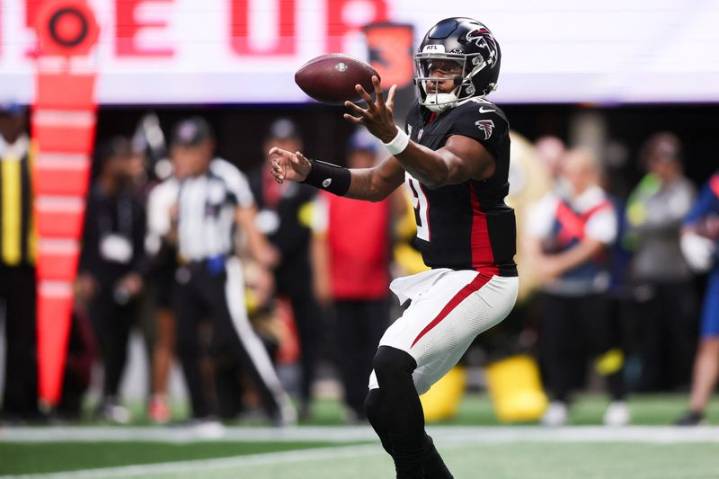 Falcons QB Michael Penix Jr. undergoing third ACL surgery, out for season