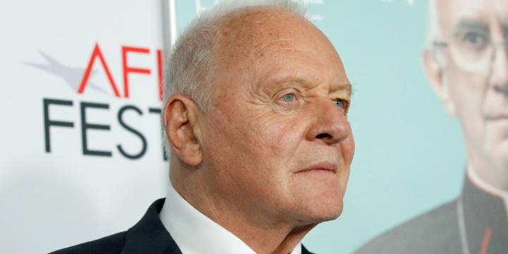 La dura confesión de Anthony Hopkins sobre el alcoholismo, el llamado de atención que cambió su vida: “Causé mucho dolor