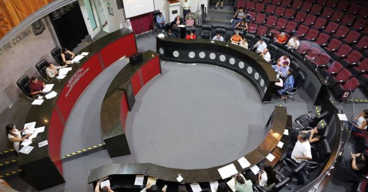 Aprueba Congreso descuentos en multas y recargos por refrendo de licencias comerciales