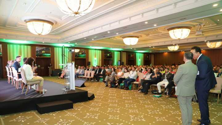 El sector del vino y el aceite busca su reinvención en el DICA 2025 de Toledo