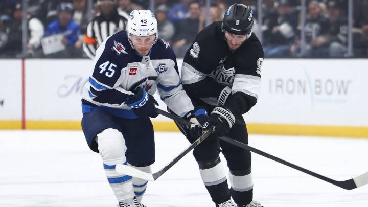 Jets fall to Kings for first road loss of season