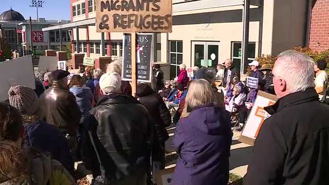 Catholic groups protest outside Milwaukee ICE office