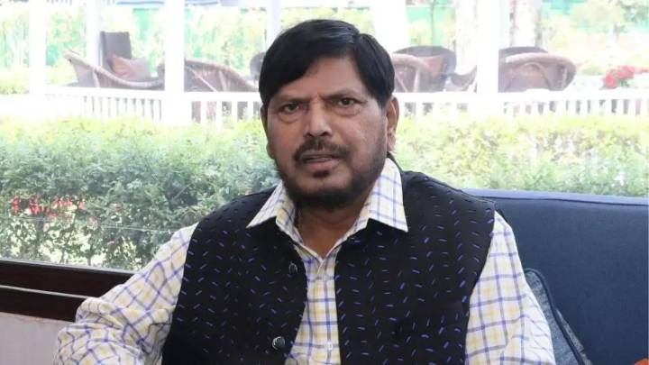 Ramdas Athawale hits back at Rahul Gandhi over ‘voter chori’ remark