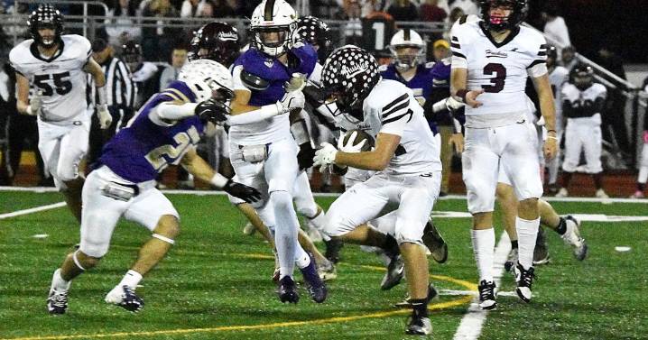 Johnstown football makes sure trophy moves, beats Gloversville