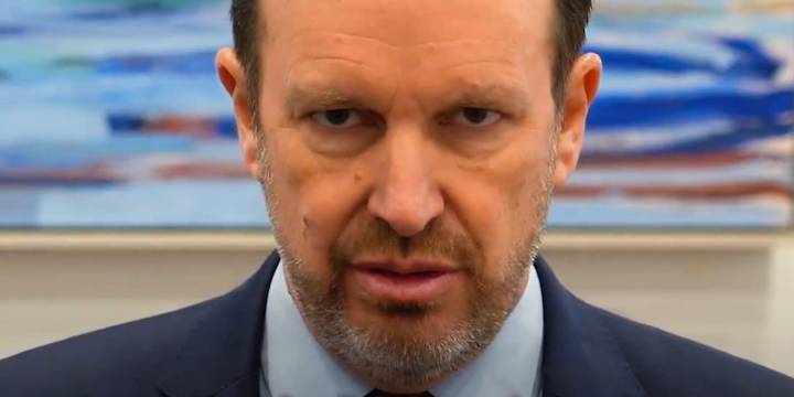 Murphy says to ‘pick a side’ as Trump posts that members of Congress should be punished by death