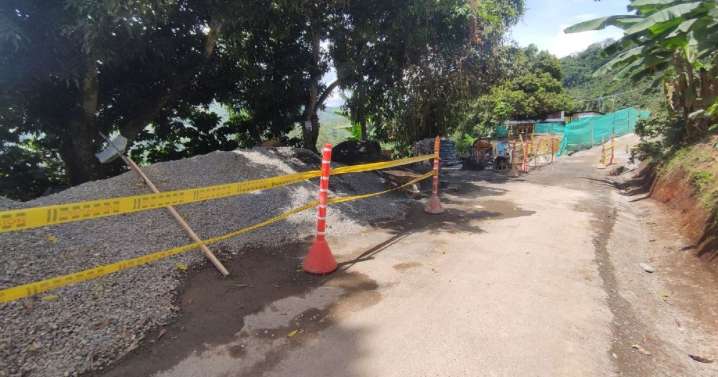 Habilitan vía que comunica a dos municipios del Eje Cafetero: conozca las restricciones