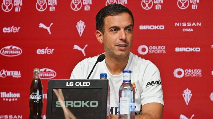 Borja promete fichajes, cree que el Sporting mereció ganar y pide que no piten a jugadores: «Se hará un esfuerzo, como en verano con Dubasin y Gelabert»