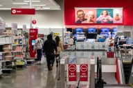 Cele|bitchy | Targetâs new policy requires employees to smile, wave & talk to nearby customers