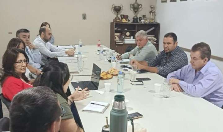 Producción debatió con la Federación Chaqueña de Sociedades Rurales sobre la actualización del impuesto inmobiliario rural