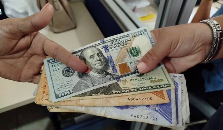 Ajuste económico: dólar y euro en el mercado oficial venezolano