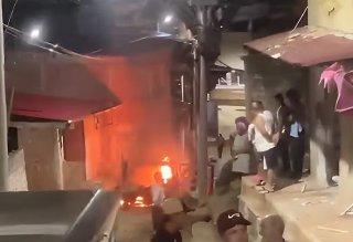 Dos muertos y más de 30 viviendas con daños dejó explosión de carro