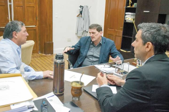 Designan al interventor de Dos Hermanas, el municipio 79