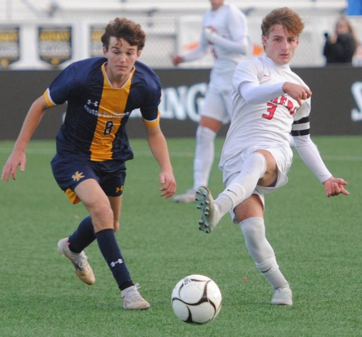 Somers defeats Haddam-Killingworth for state soccer title