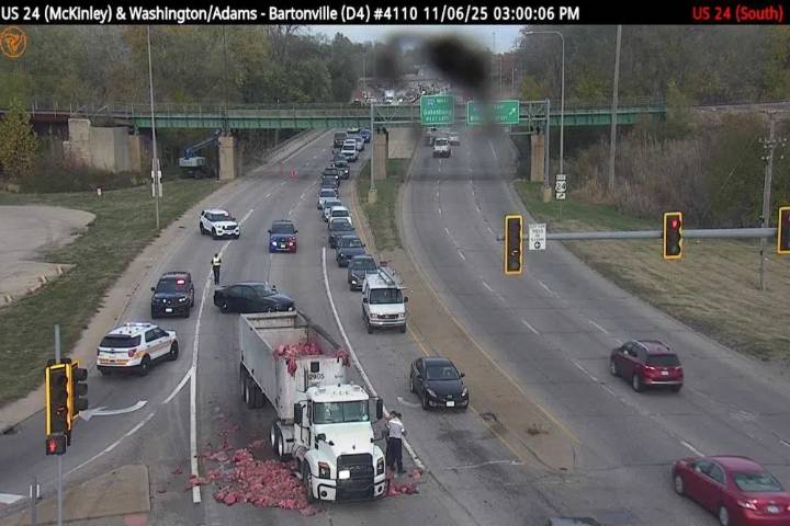 Busy Bartonville intersection closed due to trailer spill