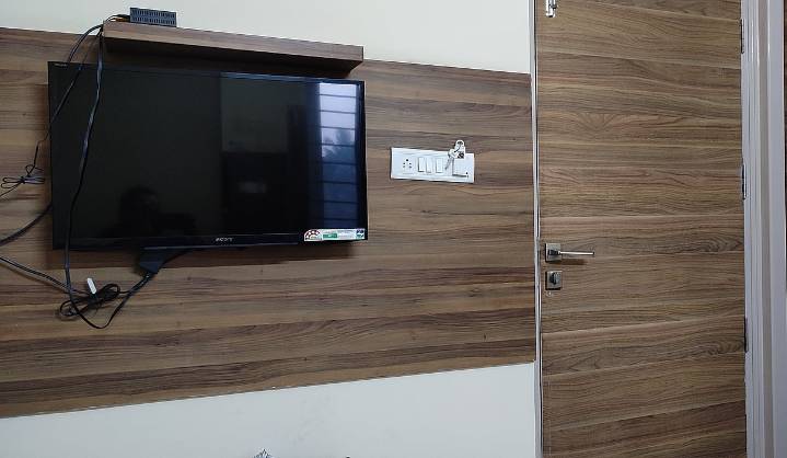 Why Your Main Entrance Matters: Vastu Tips for Prosperity And Positive Energy