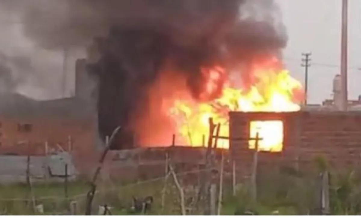 Tensión en Mar del Plata por dos presuntos abusos en una escuela: incendiaron la casa del alumno acusado