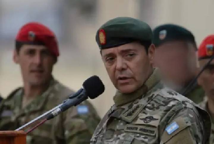 CEPRODH: "Nuestro más enérgico repudio a la designación del teniente general Carlos Presti como ministro de Defensa"