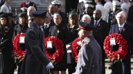 King leads Remembrance Sunday ceremony for war dead