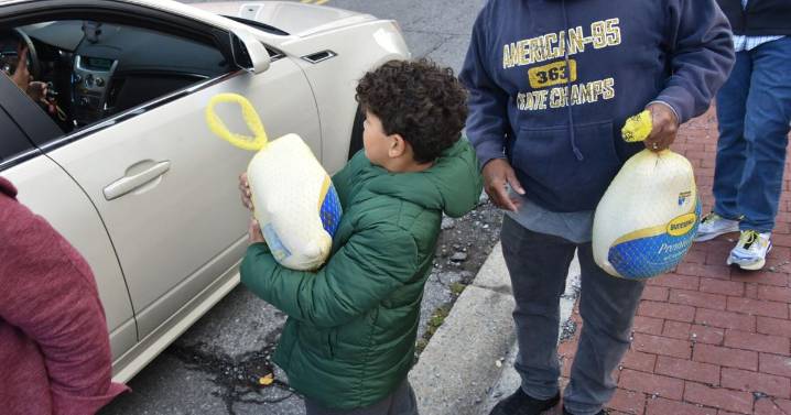 Church, community groups distribute turkeys as Thanksgiving nears