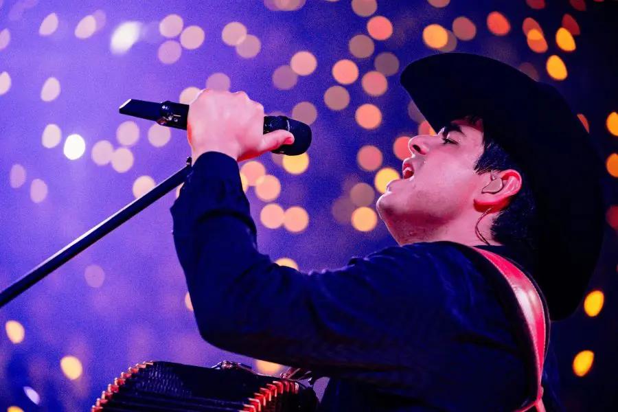 Equipo de Comunicación de Alfredo Olivas desmiente ataque armado contra el cantante