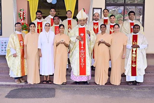 Mangaluru: SCCG sisters celebrate historic foundation, two take solemn vows