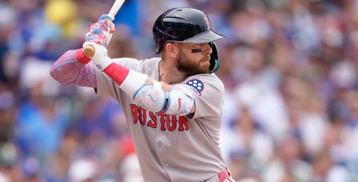 Trevor Story opts IN to the final two years of his contract with the Red Sox