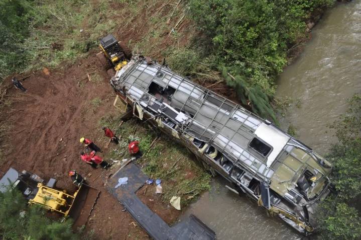 A nueve días de la tragedia en el Yazá, sobrevivientes se recuperan y sólo una permanece en terapia intensiva