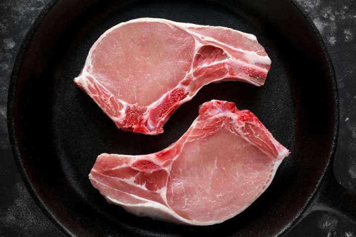 Cast-iron skillet can be a pork chop’s best friend
