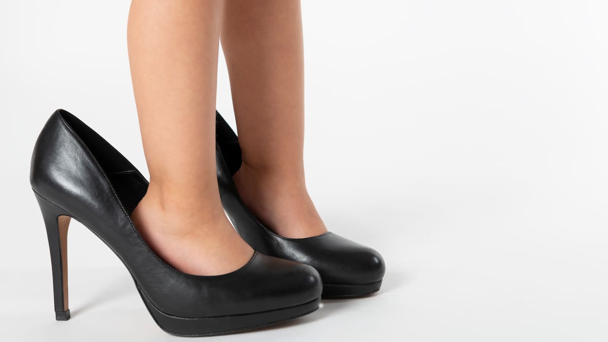 Javier de Haro, psicólogo: "Cuando tus hijos se ponen tus zapatos, no solo juegan, hay mucho más que eso"