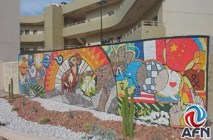 Inauguran mural de mosaico "Raíces, identidad y lenguas en diálogo" en la UABC