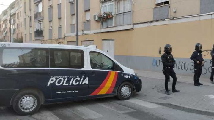 Golpe al narcotráfico en Lorca: caen cuatro personas en una gran redada policial con más de 60 agentes