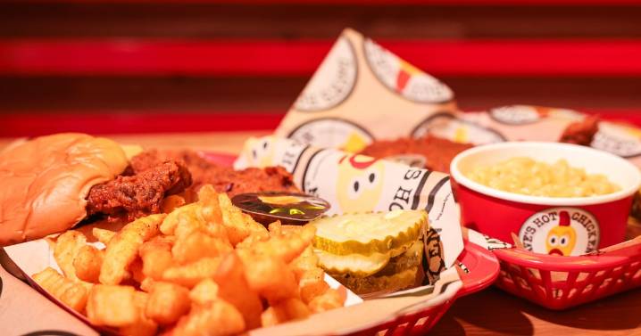 Exact date new Dave's Hot Chicken to open in Birmingham