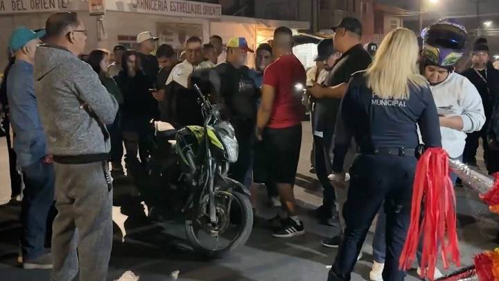 Secuestran “taxistas” vialidad; conato de riña deja dos detenidos