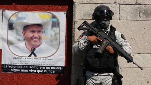 Mexican authorities arrest 7 bodyguards in connection with assassination of Mayor Carlos Manzo